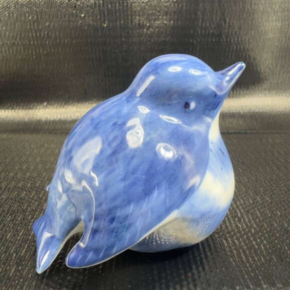 Robin Bird Blue White Porcelain Chubby Fat Bird Figurine Ornament Decorative - Picture 5 of 10